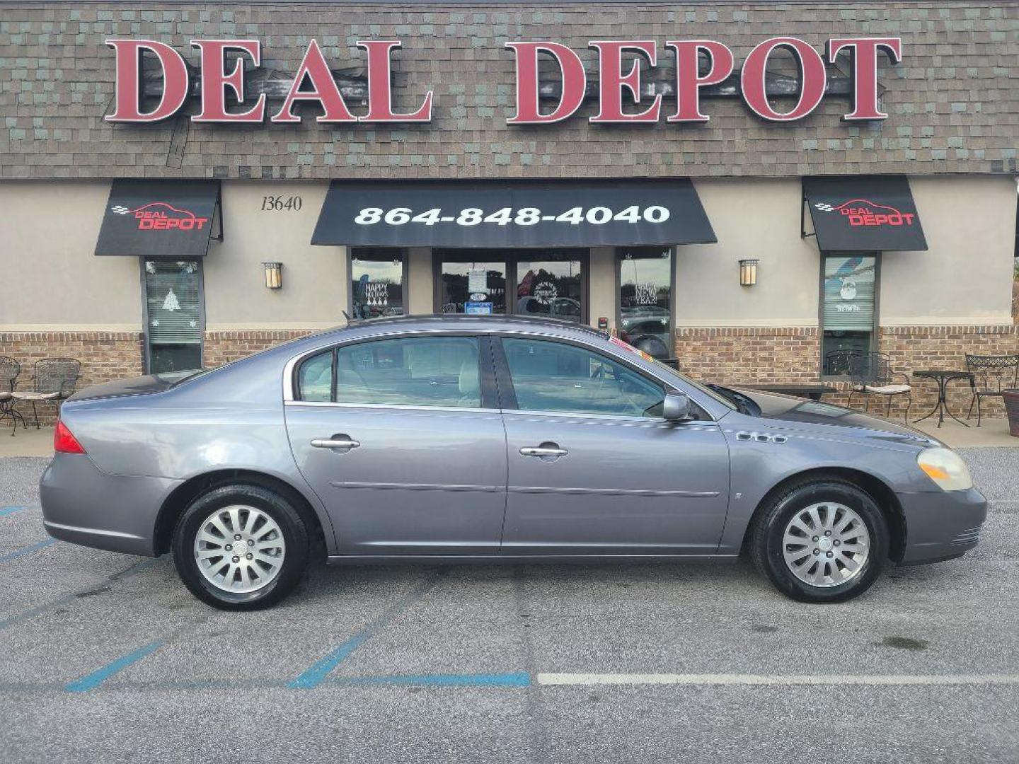 2008 GRAY BUICK LUCERNE CX (1G4HP57228U) with an 3.8L engine, Automatic transmission, located at 13640 E Wade Hampton Blvd, Greer, SC, 29651, (864) 848-4040, 34.950825, -82.197464 - Photo#12