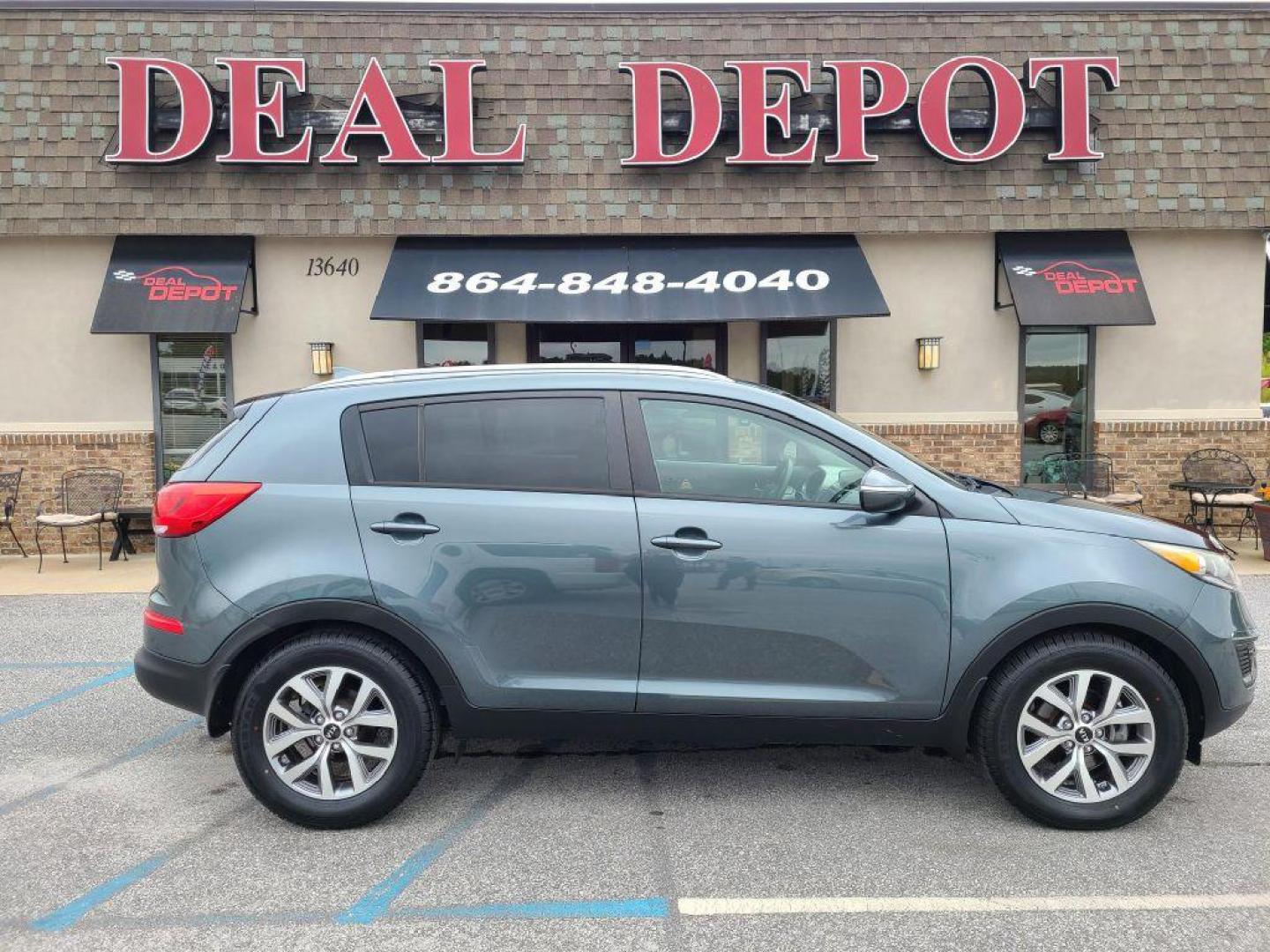 2015 BLUE KIA SPORTAGE LX (KNDPB3AC4F7) with an 2.4L engine, Automatic transmission, located at 13640 E Wade Hampton Blvd, Greer, SC, 29651, (864) 848-4040, 34.950825, -82.197464 - Photo#12