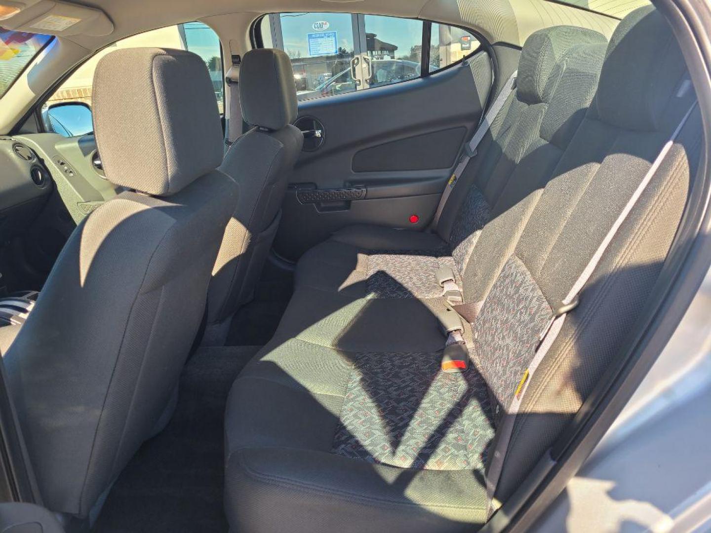 2004 SILVER PONTIAC GRAND PRIX GT (2G2WP522941) with an 3.8L engine, Automatic transmission, located at 13640 E Wade Hampton Blvd, Greer, SC, 29651, (864) 848-4040, 34.950825, -82.197464 - Photo#10