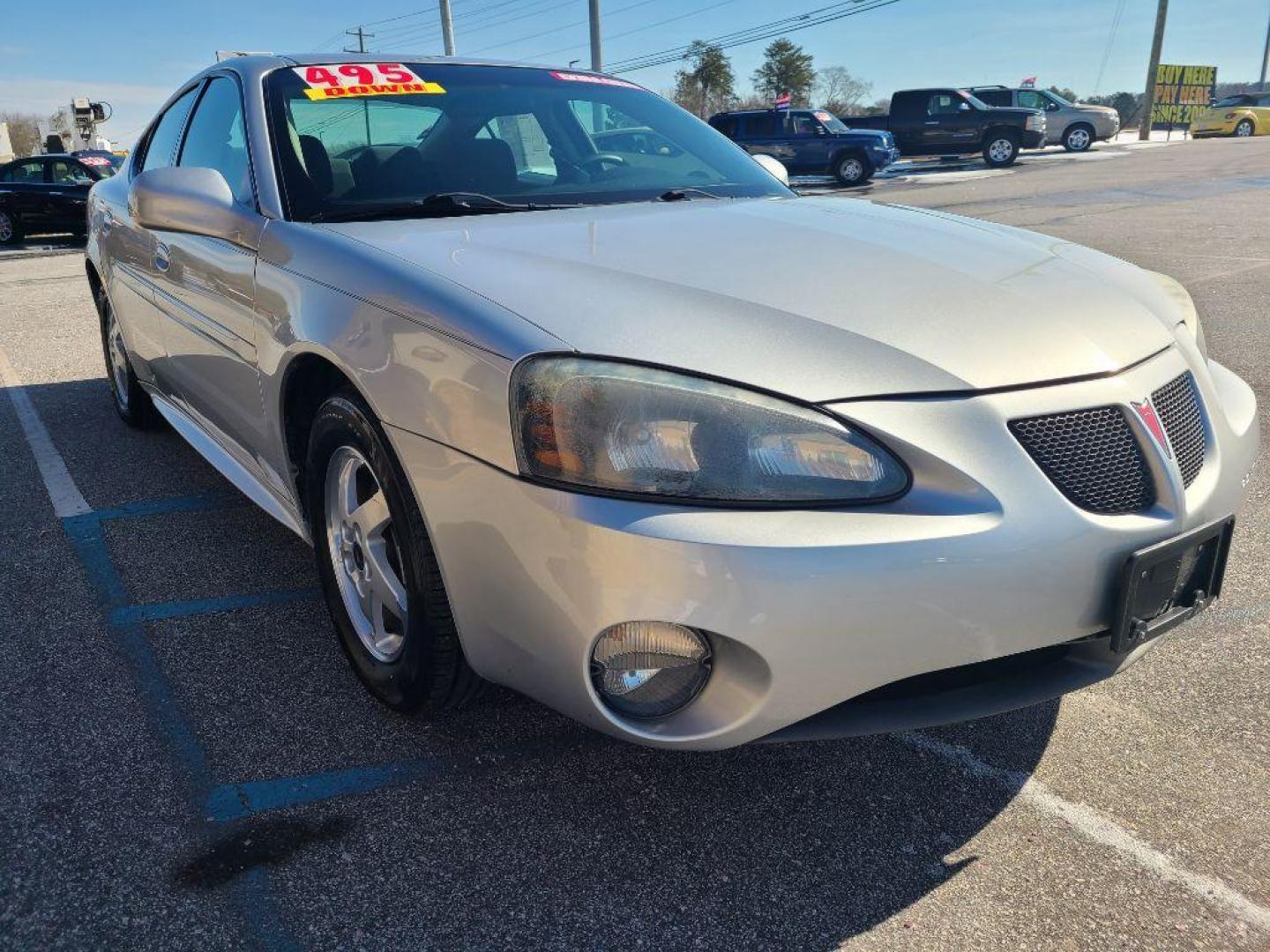 2004 SILVER PONTIAC GRAND PRIX GT (2G2WP522941) with an 3.8L engine, Automatic transmission, located at 13640 E Wade Hampton Blvd, Greer, SC, 29651, (864) 848-4040, 34.950825, -82.197464 - Photo#3