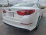 2015 WHITE KIA OPTIMA LX (KNAGM4A77F5) with an 2.4L engine, Automatic transmission, located at 13640 E Wade Hampton Blvd, Greer, SC, 29651, (864) 848-4040, 34.950825, -82.197464 - Photo#6