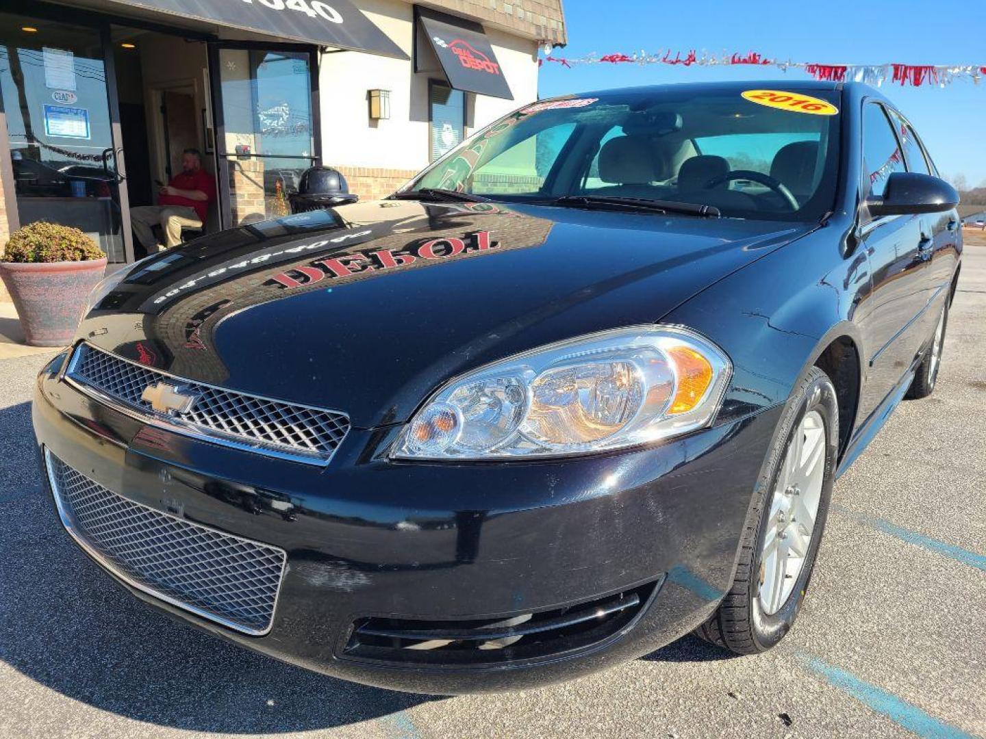 2016 BLACK CHEVROLET IMPALA LIMITED LT (2G1WB5E34G1) with an 3.6L engine, Automatic transmission, located at 13640 E Wade Hampton Blvd, Greer, SC, 29651, (864) 848-4040, 34.950825, -82.197464 - Photo#1