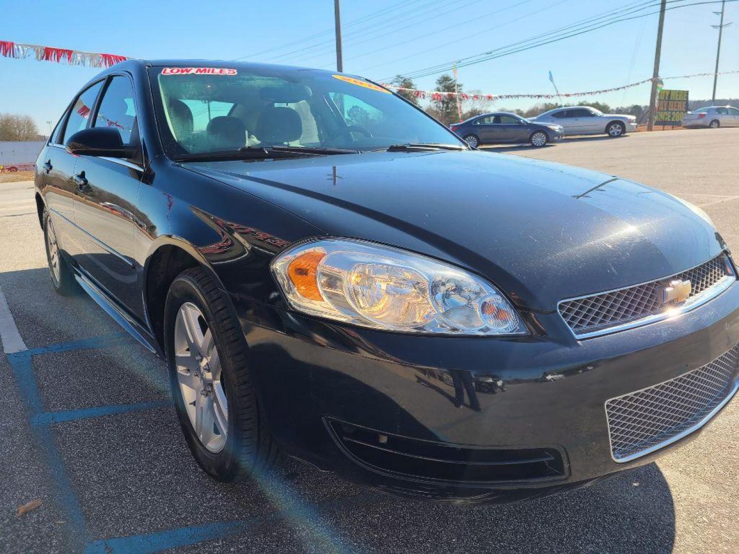 2016 BLACK CHEVROLET IMPALA LIMITED LT (2G1WB5E34G1) with an 3.6L engine, Automatic transmission, located at 13640 E Wade Hampton Blvd, Greer, SC, 29651, (864) 848-4040, 34.950825, -82.197464 - Photo#3