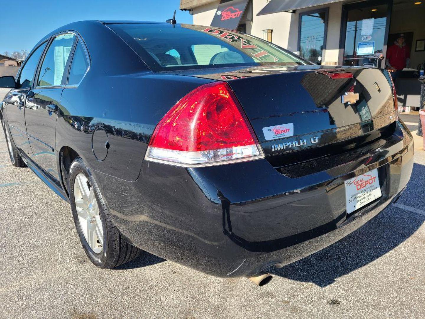 2016 BLACK CHEVROLET IMPALA LIMITED LT (2G1WB5E34G1) with an 3.6L engine, Automatic transmission, located at 13640 E Wade Hampton Blvd, Greer, SC, 29651, (864) 848-4040, 34.950825, -82.197464 - Photo#4