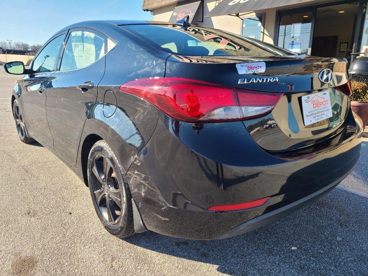 2016 BLACK HYUNDAI ELANTRA SE (KMHDH4AE1GU) with an 1.8L engine, Automatic transmission, located at 13640 E Wade Hampton Blvd, Greer, SC, 29651, (864) 848-4040, 34.950825, -82.197464 - Photo#4