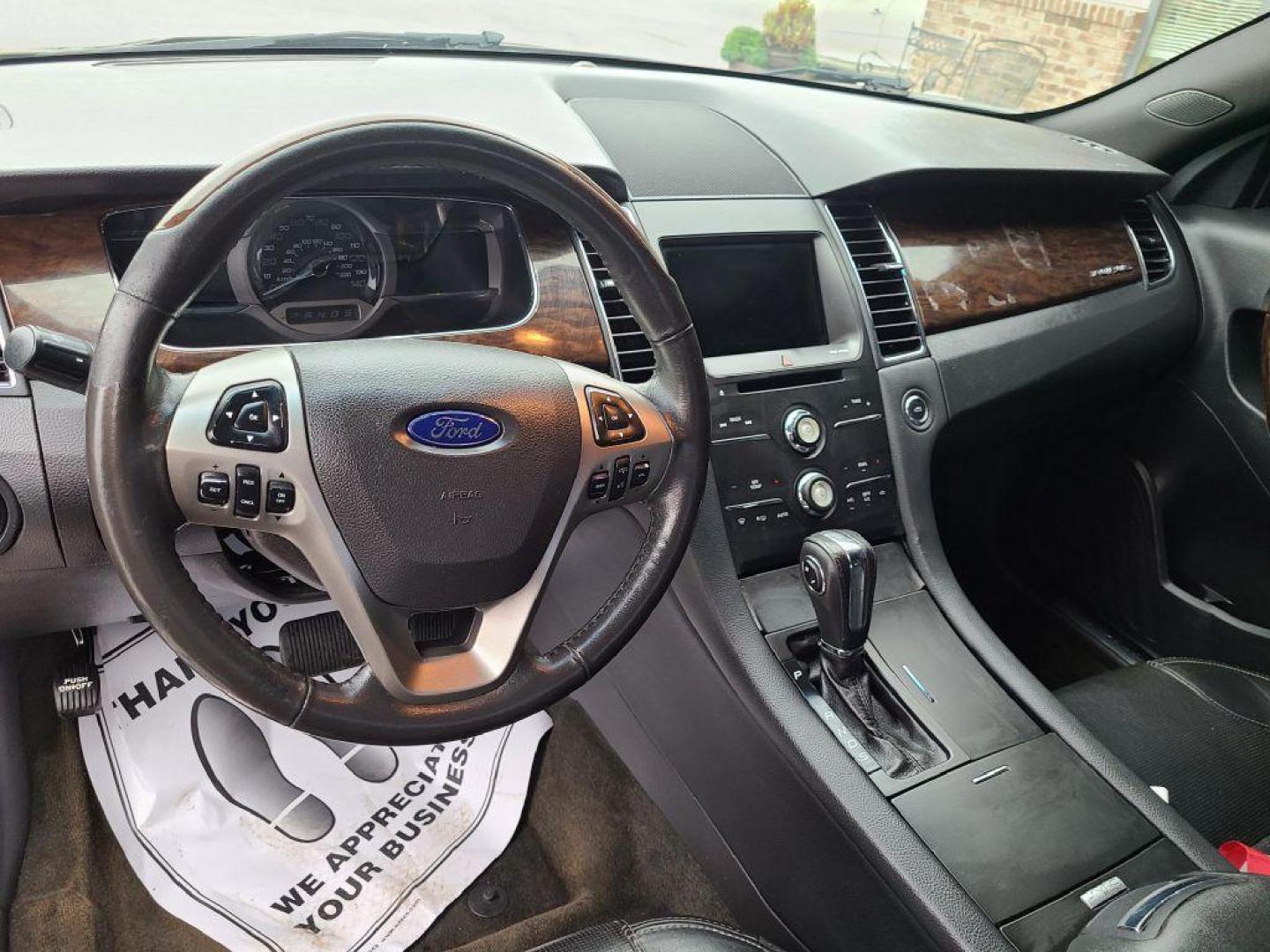 2015 BURG FORD TAURUS LIMITED (1FAHP2F86FG) with an 3.5L engine, Automatic transmission, located at 13640 E Wade Hampton Blvd, Greer, SC, 29651, (864) 848-4040, 34.950825, -82.197464 - Photo#8