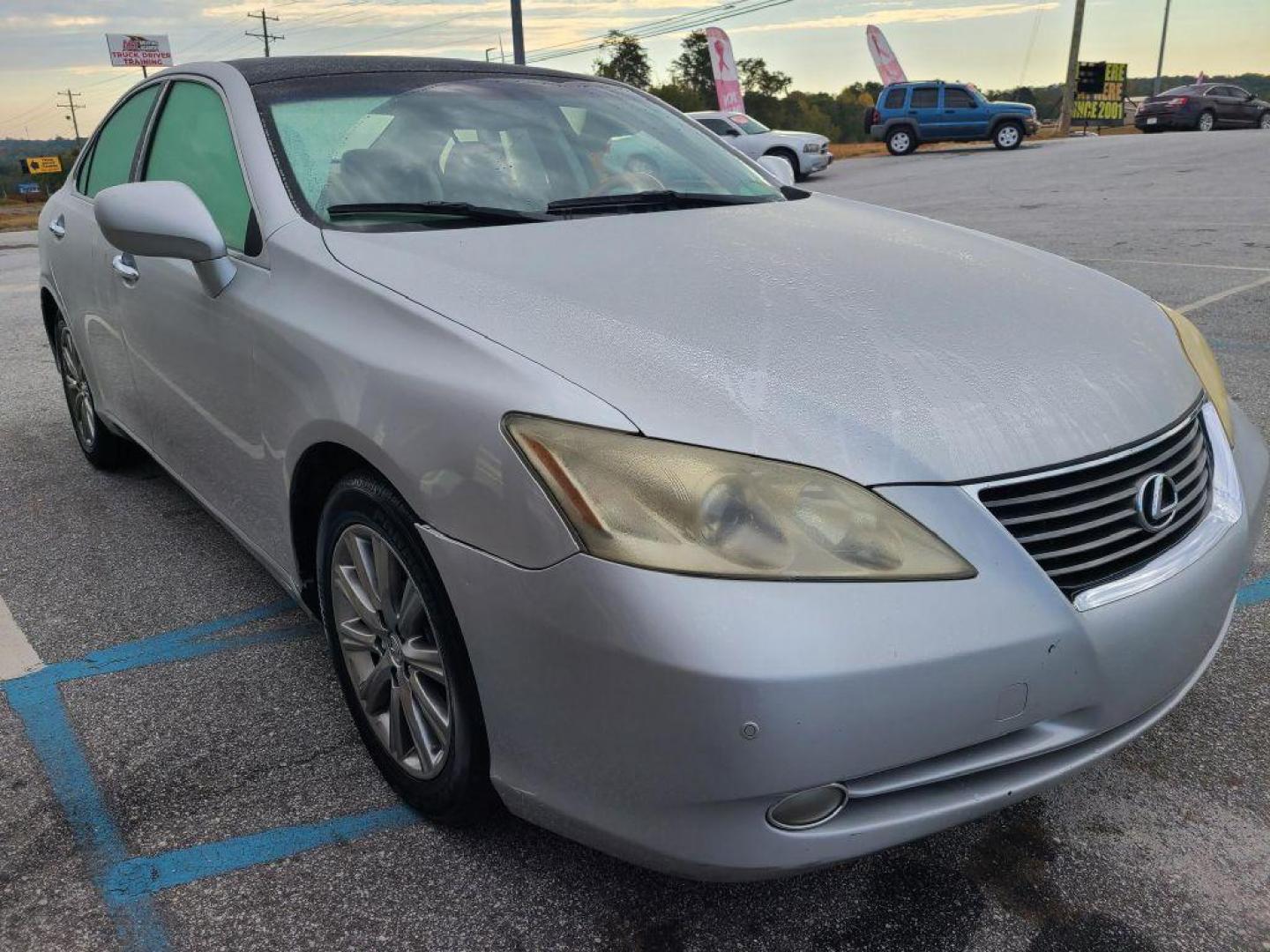 2007 SILVER LEXUS ES350 BASE (JTHBJ46G572) with an 3.5L engine, Automatic transmission, located at 13640 E Wade Hampton Blvd, Greer, SC, 29651, (864) 848-4040, 34.950825, -82.197464 - Photo#3