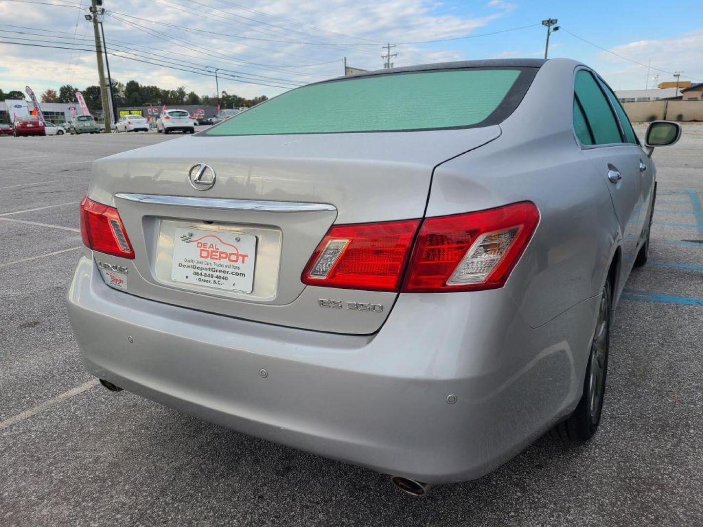 2007 SILVER LEXUS ES350 BASE (JTHBJ46G572) with an 3.5L engine, Automatic transmission, located at 13640 E Wade Hampton Blvd, Greer, SC, 29651, (864) 848-4040, 34.950825, -82.197464 - Photo#6