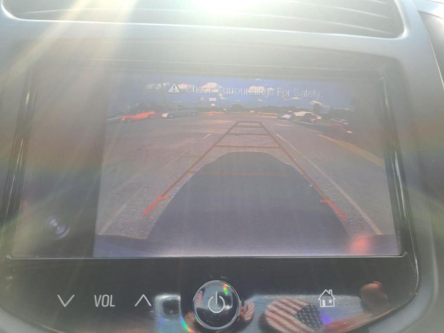 2015 BLUE CHEVROLET TRAX 1LT (KL7CJLSB2FB) with an 1.4L engine, Automatic transmission, located at 13640 E Wade Hampton Blvd, Greer, SC, 29651, (864) 848-4040, 34.950825, -82.197464 - Photo#11