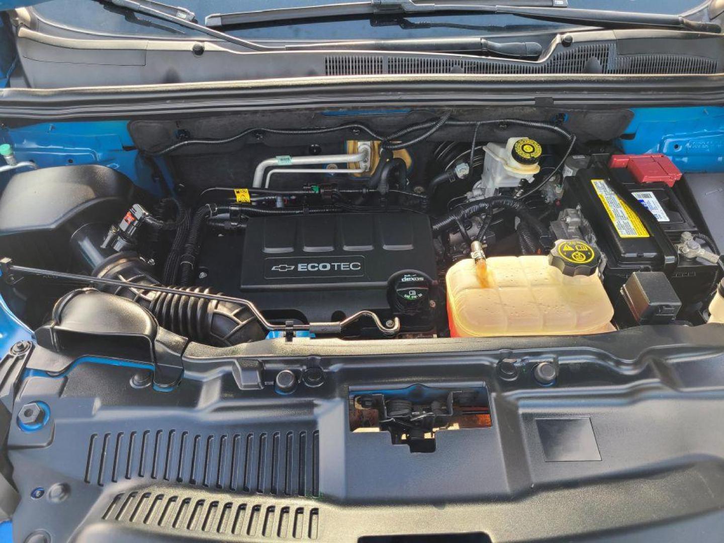 2015 BLUE CHEVROLET TRAX 1LT (KL7CJLSB2FB) with an 1.4L engine, Automatic transmission, located at 13640 E Wade Hampton Blvd, Greer, SC, 29651, (864) 848-4040, 34.950825, -82.197464 - Photo#12