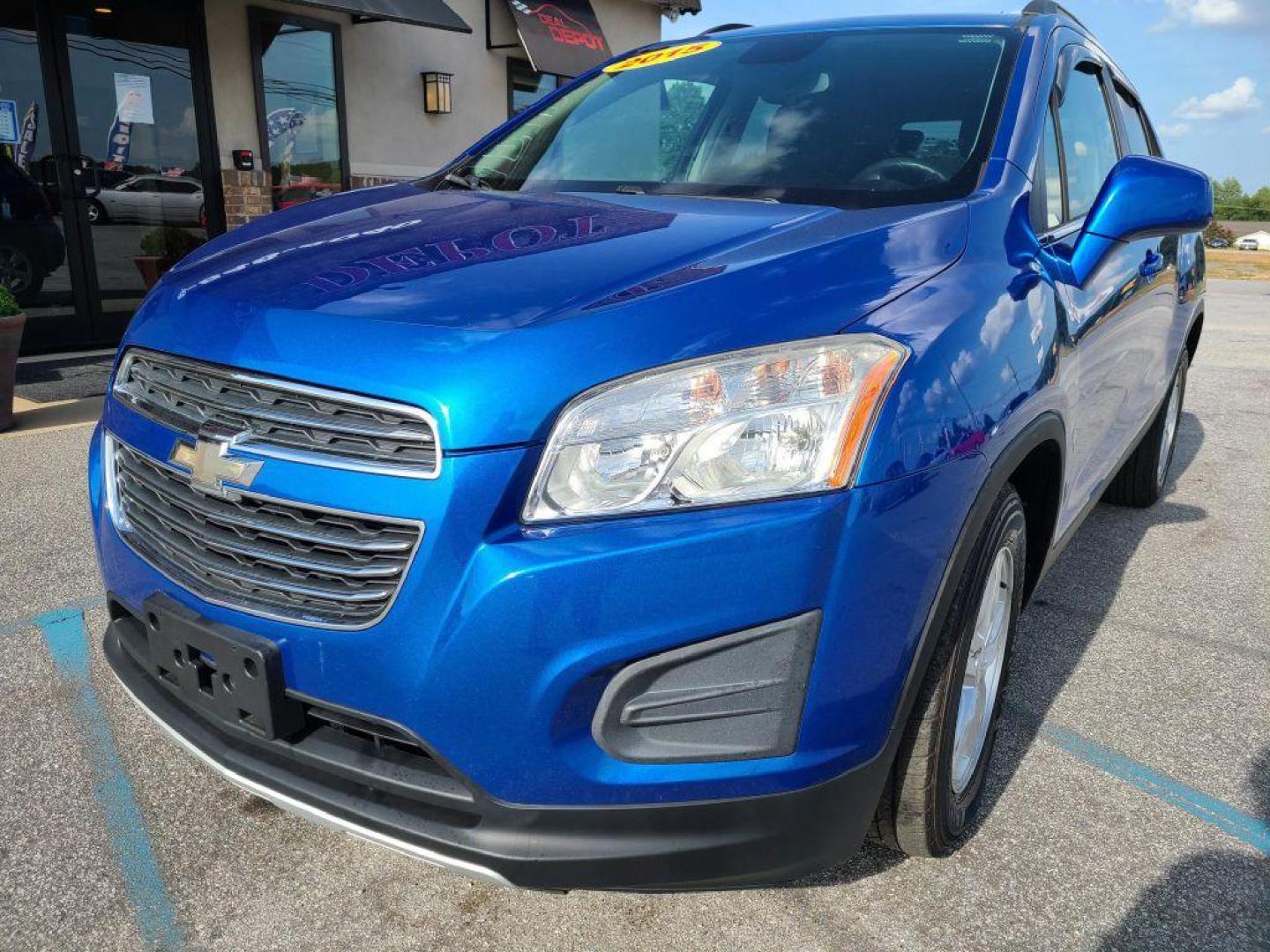 2015 BLUE CHEVROLET TRAX 1LT (KL7CJLSB2FB) with an 1.4L engine, Automatic transmission, located at 13640 E Wade Hampton Blvd, Greer, SC, 29651, (864) 848-4040, 34.950825, -82.197464 - Photo#1