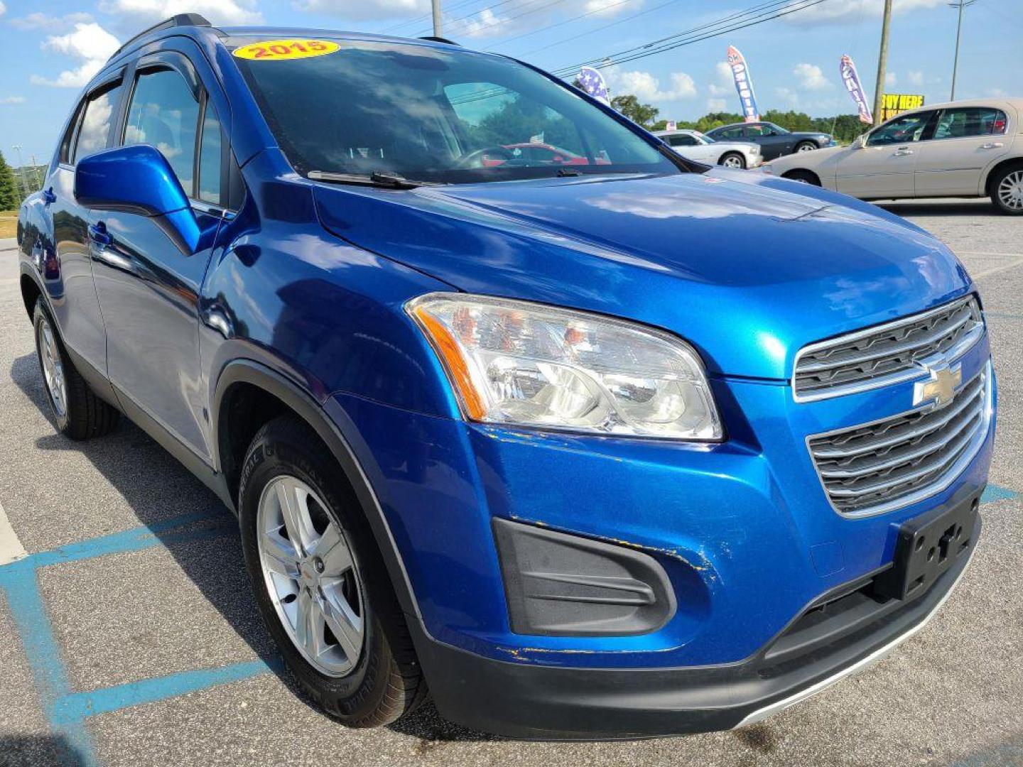 2015 BLUE CHEVROLET TRAX 1LT (KL7CJLSB2FB) with an 1.4L engine, Automatic transmission, located at 13640 E Wade Hampton Blvd, Greer, SC, 29651, (864) 848-4040, 34.950825, -82.197464 - Photo#3