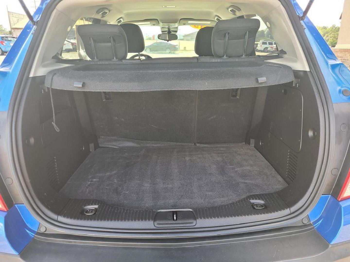 2015 BLUE CHEVROLET TRAX 1LT (KL7CJLSB2FB) with an 1.4L engine, Automatic transmission, located at 13640 E Wade Hampton Blvd, Greer, SC, 29651, (864) 848-4040, 34.950825, -82.197464 - Photo#7