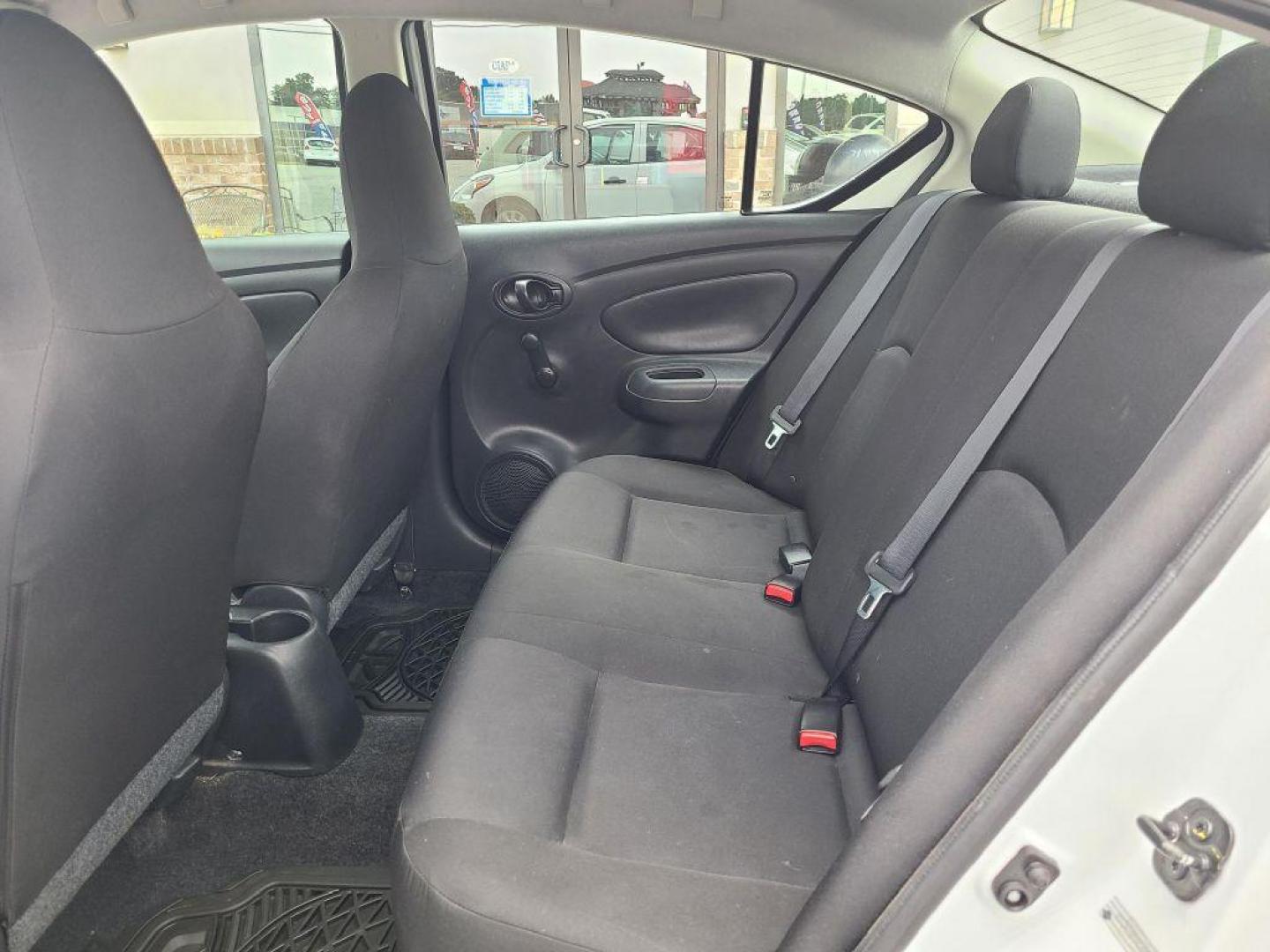 2017 WHITE NISSAN VERSA S (3N1CN7AP7HL) with an 1.6L engine, Continuously Variable transmission, located at 13640 E Wade Hampton Blvd, Greer, SC, 29651, (864) 848-4040, 34.950825, -82.197464 - Photo#10