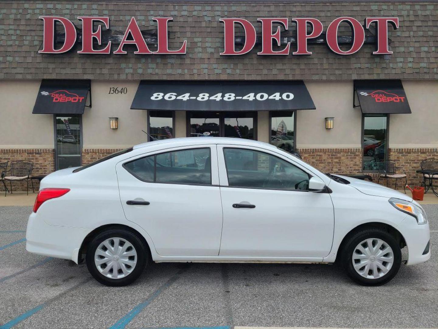 2017 WHITE NISSAN VERSA S (3N1CN7AP7HL) with an 1.6L engine, Continuously Variable transmission, located at 13640 E Wade Hampton Blvd, Greer, SC, 29651, (864) 848-4040, 34.950825, -82.197464 - Photo#12