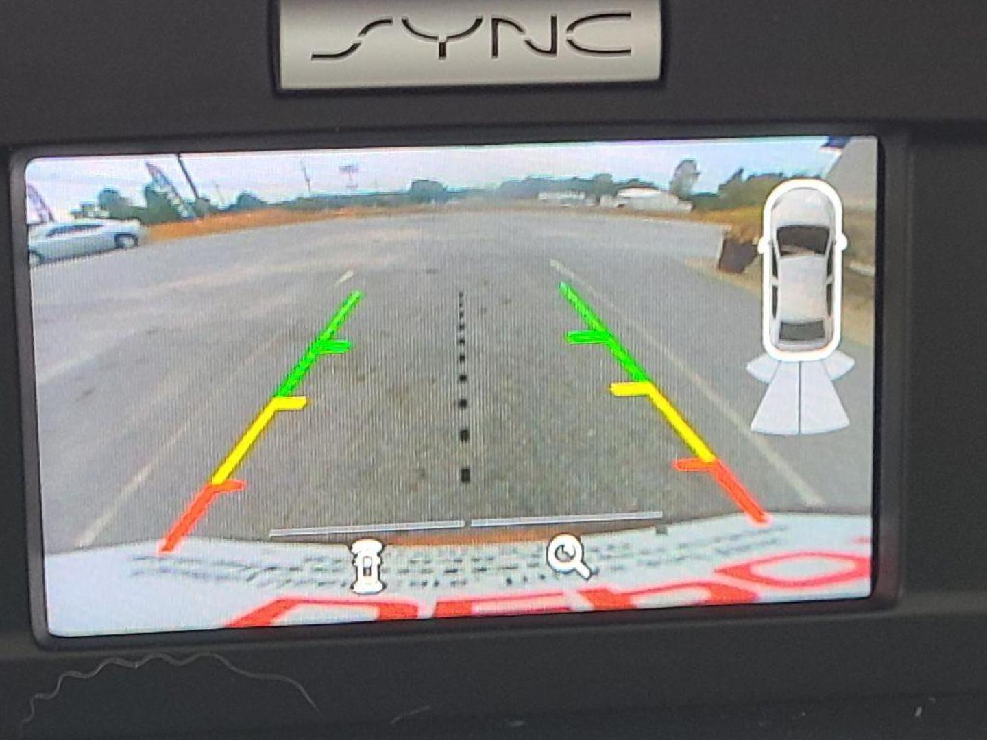 2017 ORANGE FORD ESCAPE SE (1FMCU0GDXHU) with an 1.5L engine, Automatic transmission, located at 13640 E Wade Hampton Blvd, Greer, SC, 29651, (864) 848-4040, 34.950825, -82.197464 - Photo#12