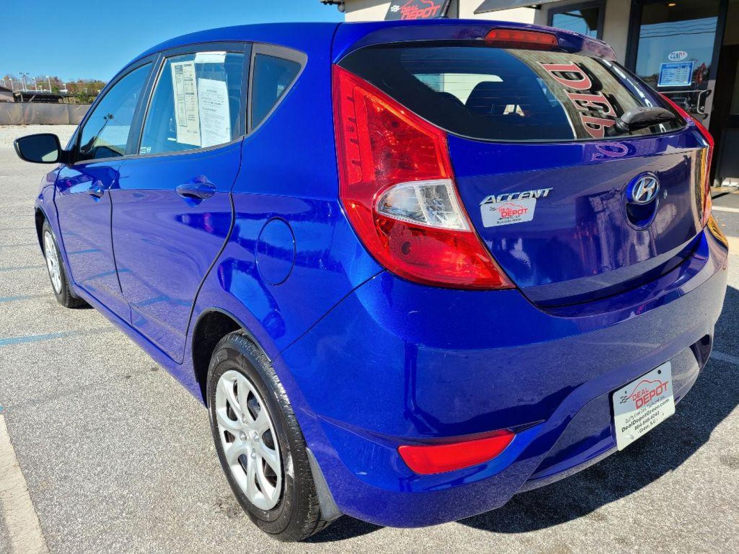 2012 BLUE HYUNDAI ACCENT GLS (KMHCT5AE1CU) with an 1.6L engine, Automatic transmission, located at 13640 E Wade Hampton Blvd, Greer, SC, 29651, (864) 848-4040, 34.950825, -82.197464 - Photo#4