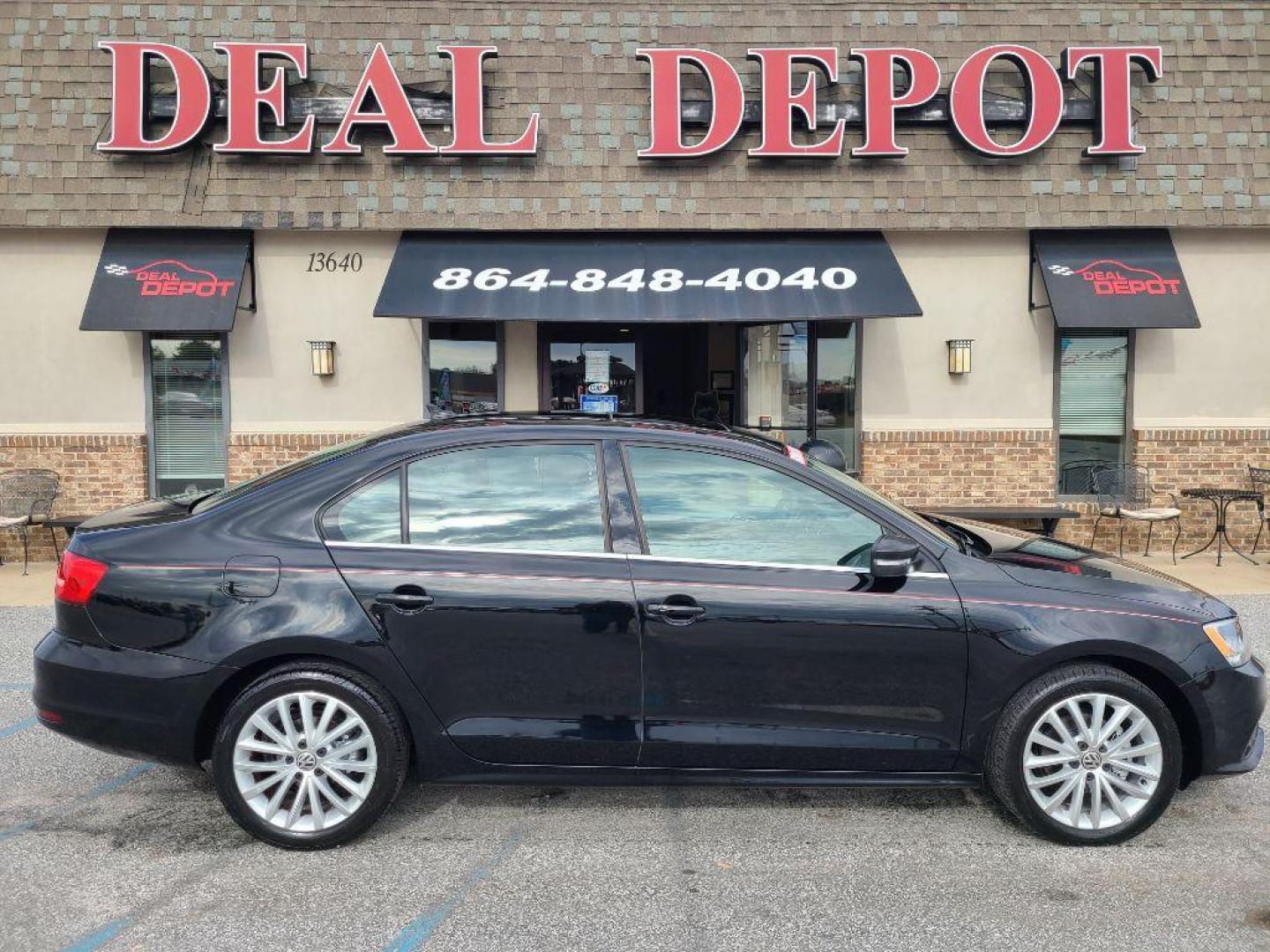 2015 BLACK VOLKSWAGEN JETTA SE PZEV (3VWD17AJ7FM) with an 1.8L engine, Automatic transmission, located at 13640 E Wade Hampton Blvd, Greer, SC, 29651, (864) 848-4040, 34.950825, -82.197464 - Photo#13