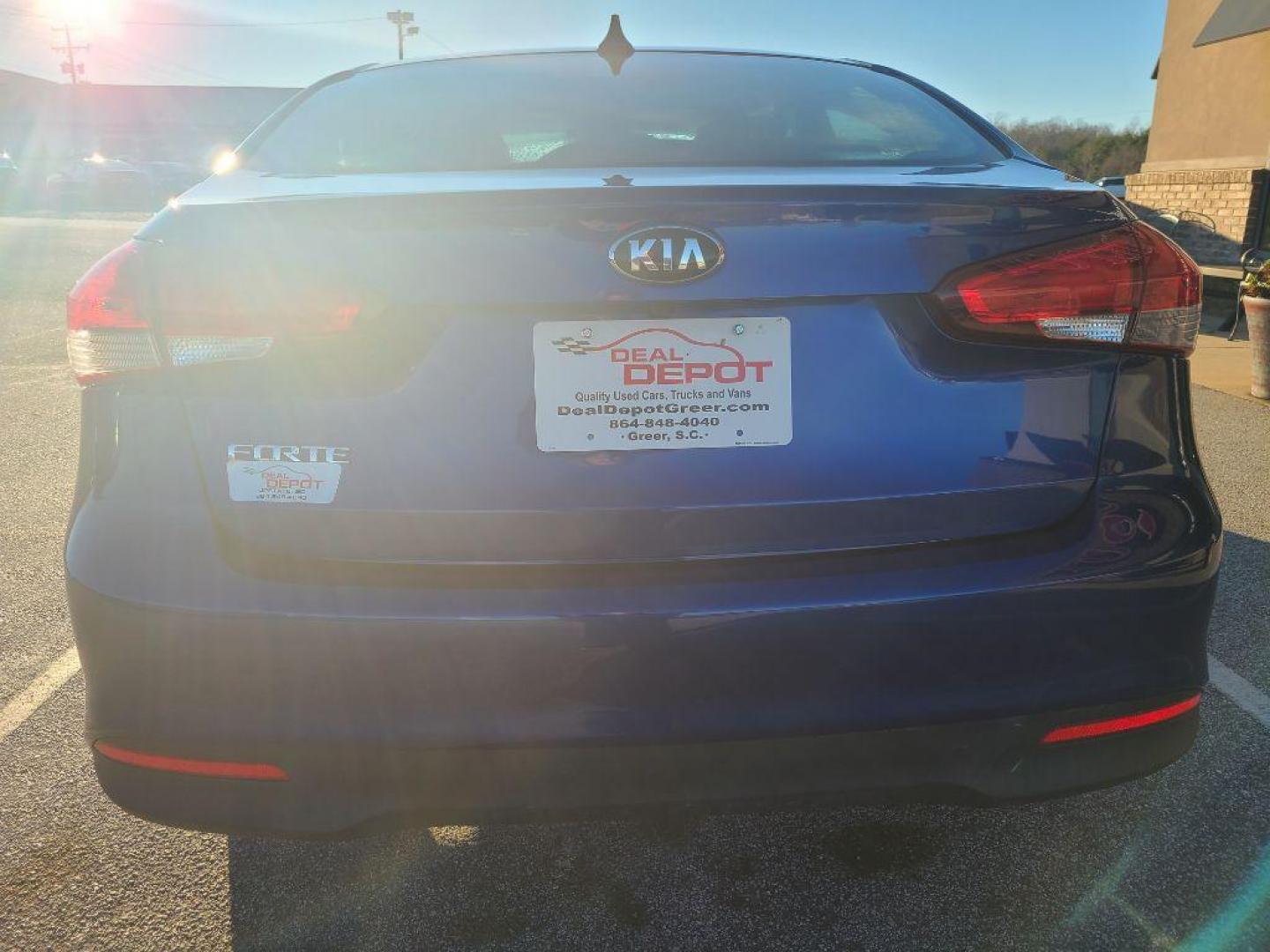2017 BLUE KIA FORTE (3KPFL4A77HE) with an 2.0L engine, Automatic transmission, located at 13640 E Wade Hampton Blvd, Greer, SC, 29651, (864) 848-4040, 34.950825, -82.197464 - Photo#5