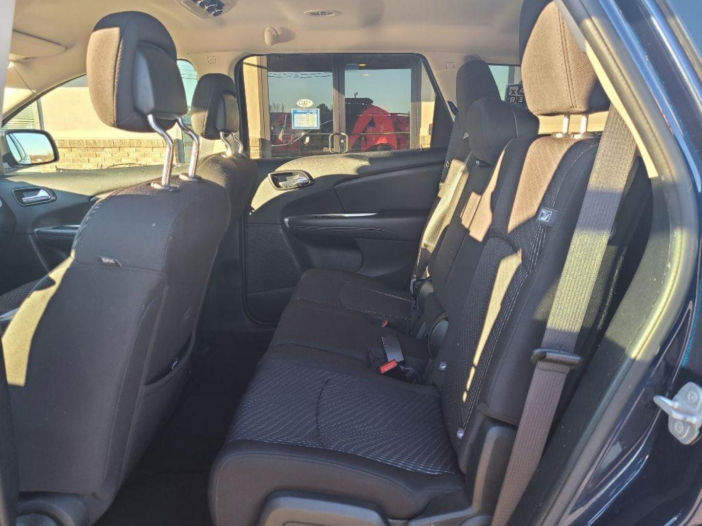 2017 BLUE DODGE JOURNEY SE (3C4PDCAB7HT) with an 2.4L engine, Automatic transmission, located at 13640 E Wade Hampton Blvd, Greer, SC, 29651, (864) 848-4040, 34.950825, -82.197464 - Photo#10