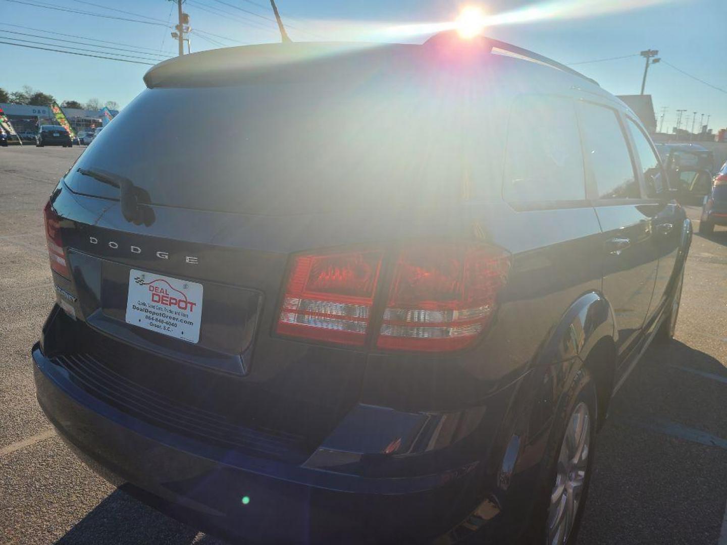 2017 BLUE DODGE JOURNEY SE (3C4PDCAB7HT) with an 2.4L engine, Automatic transmission, located at 13640 E Wade Hampton Blvd, Greer, SC, 29651, (864) 848-4040, 34.950825, -82.197464 - Photo#6