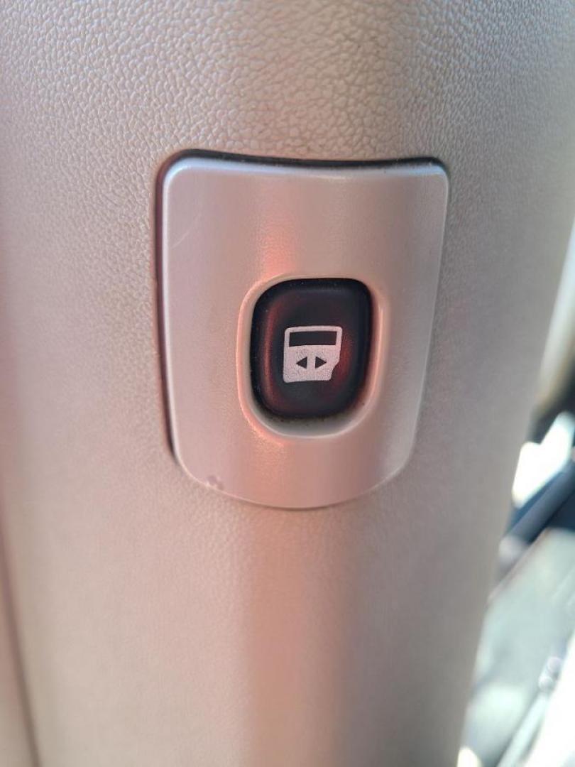 2013 BLACK CHRYSLER TOWN AND COUNTR TOURING (2C4RC1BG8DR) with an 3.6L engine, Automatic transmission, located at 13640 E Wade Hampton Blvd, Greer, SC, 29651, (864) 848-4040, 34.950825, -82.197464 - Photo#12