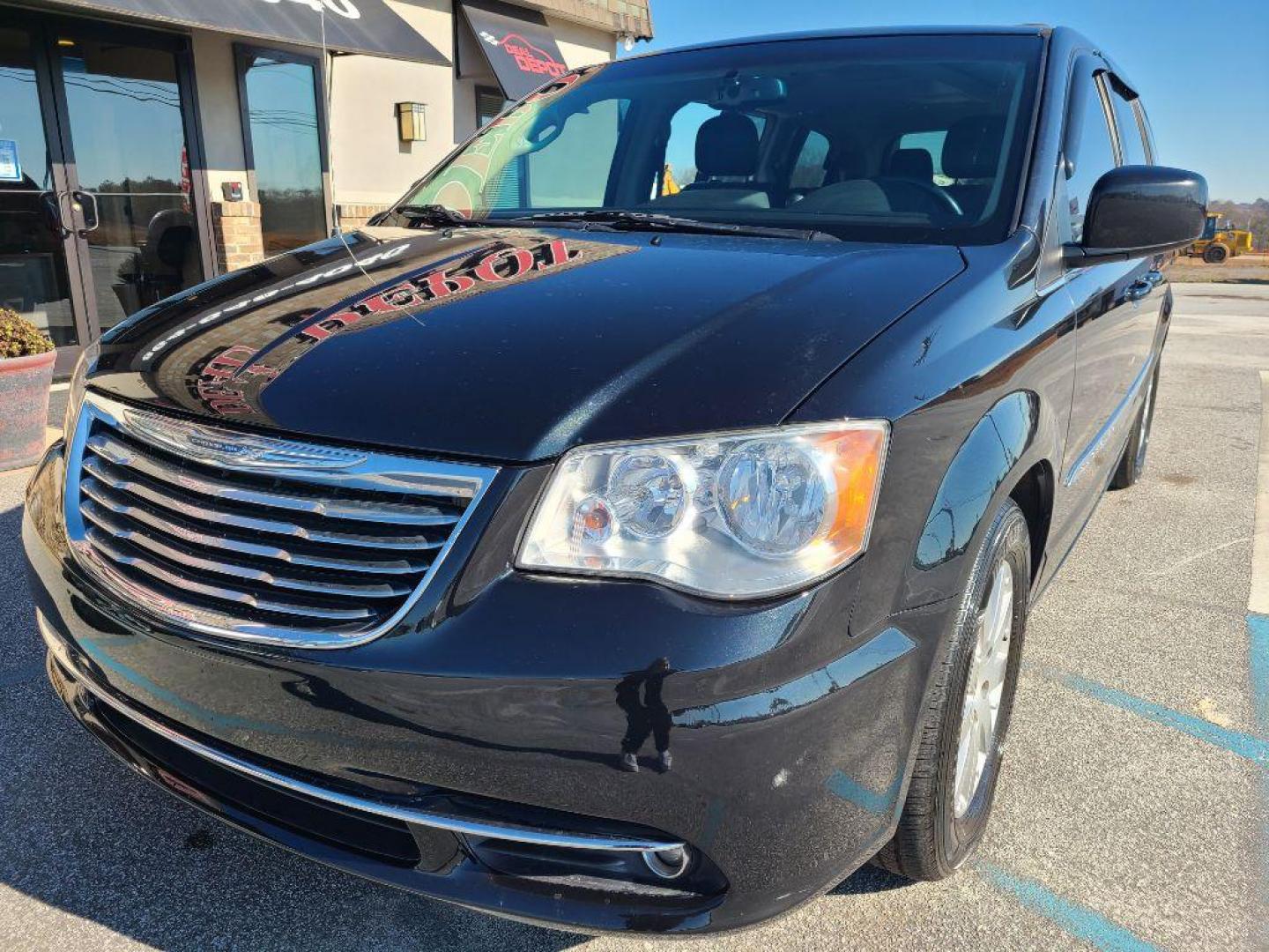 2013 BLACK CHRYSLER TOWN AND COUNTR TOURING (2C4RC1BG8DR) with an 3.6L engine, Automatic transmission, located at 13640 E Wade Hampton Blvd, Greer, SC, 29651, (864) 848-4040, 34.950825, -82.197464 - Photo#1