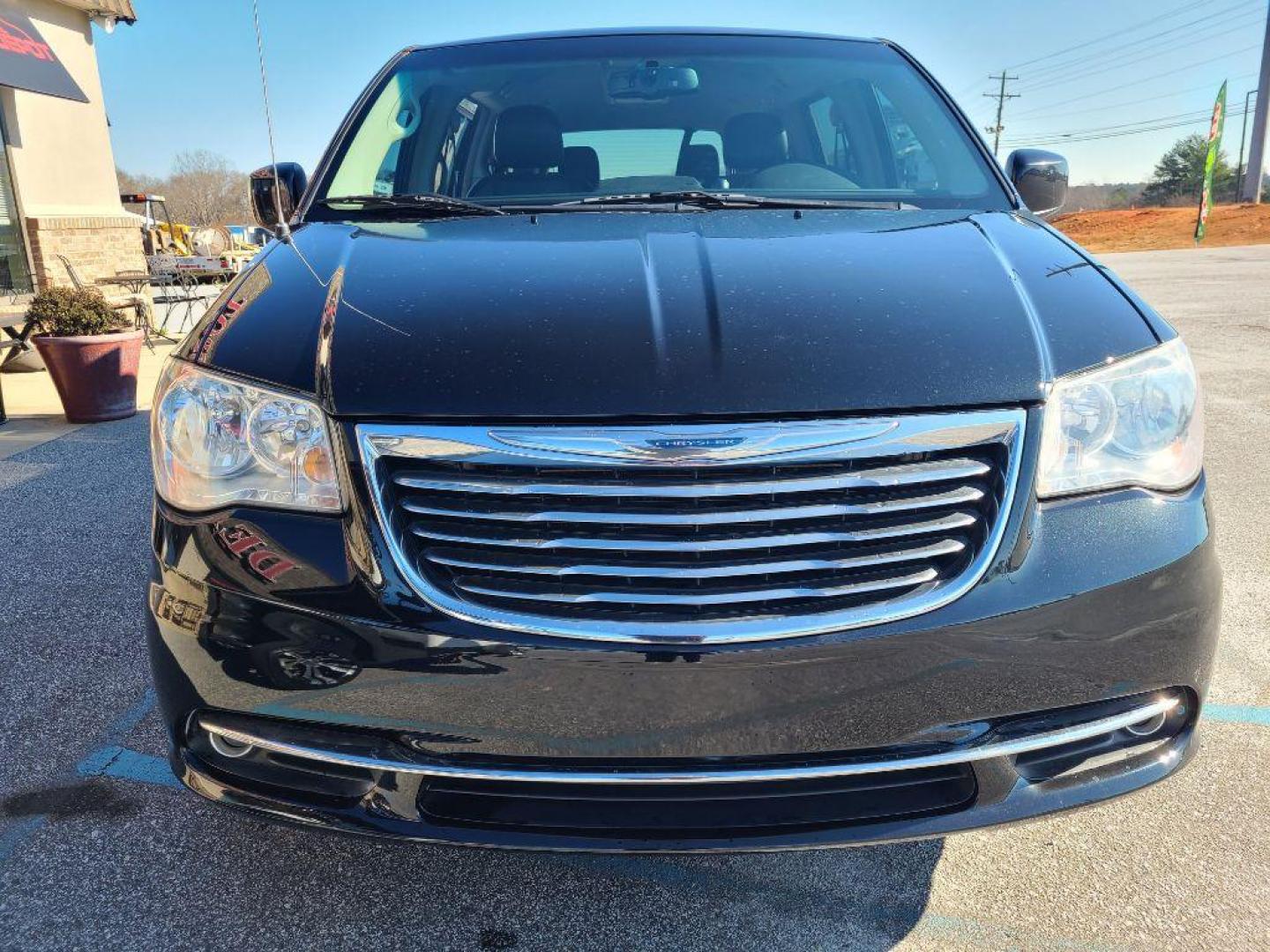 2013 BLACK CHRYSLER TOWN AND COUNTR TOURING (2C4RC1BG8DR) with an 3.6L engine, Automatic transmission, located at 13640 E Wade Hampton Blvd, Greer, SC, 29651, (864) 848-4040, 34.950825, -82.197464 - Photo#2