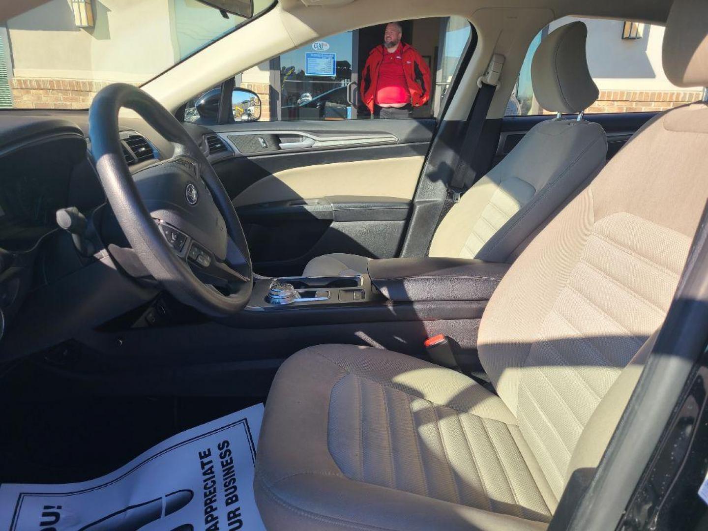 2017 BLACK FORD FUSION S (3FA6P0G74HR) with an 2.5L engine, Automatic transmission, located at 13640 E Wade Hampton Blvd, Greer, SC, 29651, (864) 848-4040, 34.950825, -82.197464 - Photo#9