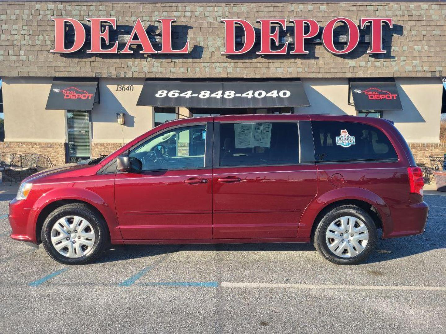 2017 RED DODGE GRAND CARAVAN SE (2C4RDGBG8HR) with an 3.6L engine, Automatic transmission, located at 13640 E Wade Hampton Blvd, Greer, SC, 29651, (864) 848-4040, 34.950825, -82.197464 - Photo#0