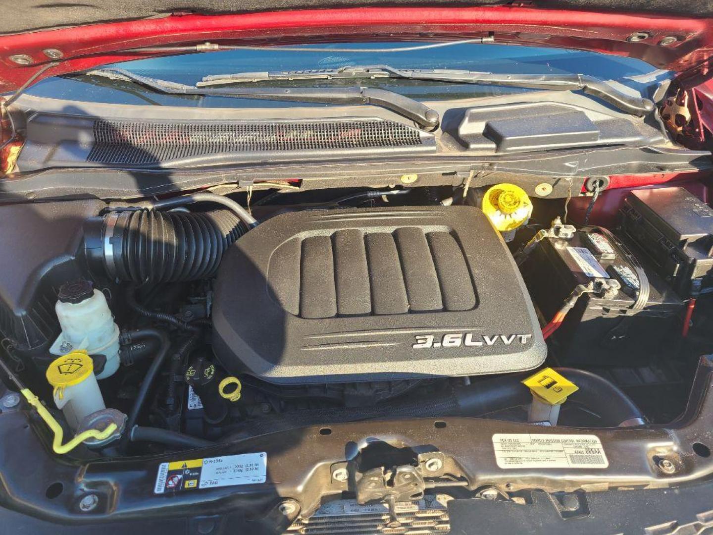 2017 RED DODGE GRAND CARAVAN SE (2C4RDGBG8HR) with an 3.6L engine, Automatic transmission, located at 13640 E Wade Hampton Blvd, Greer, SC, 29651, (864) 848-4040, 34.950825, -82.197464 - Photo#12