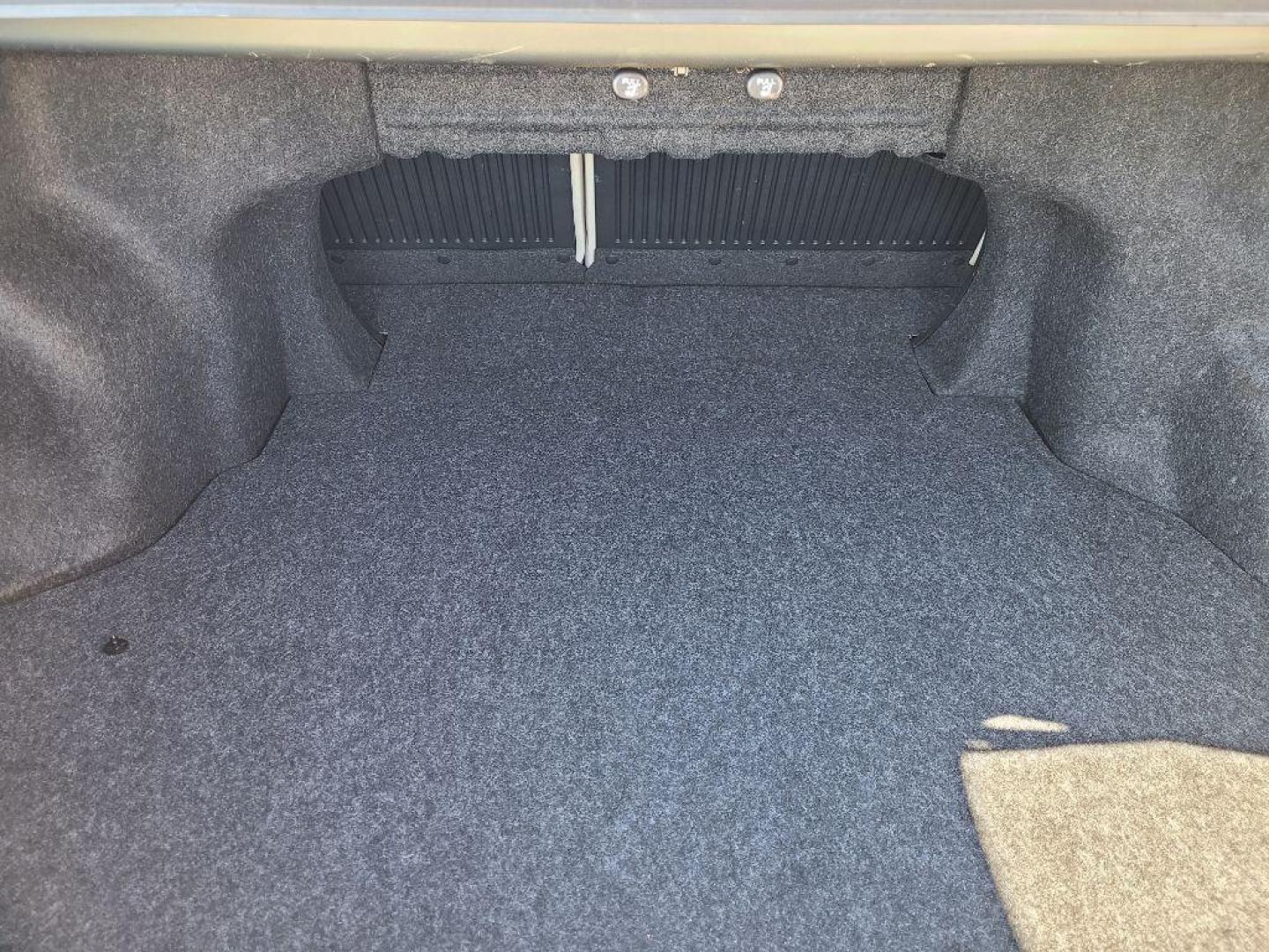 2012 GRAY TOYOTA CAMRY LE (4T4BF1FK7CR) with an 2.5L engine, Automatic transmission, located at 13640 E Wade Hampton Blvd, Greer, SC, 29651, (864) 848-4040, 34.950825, -82.197464 - Photo#7