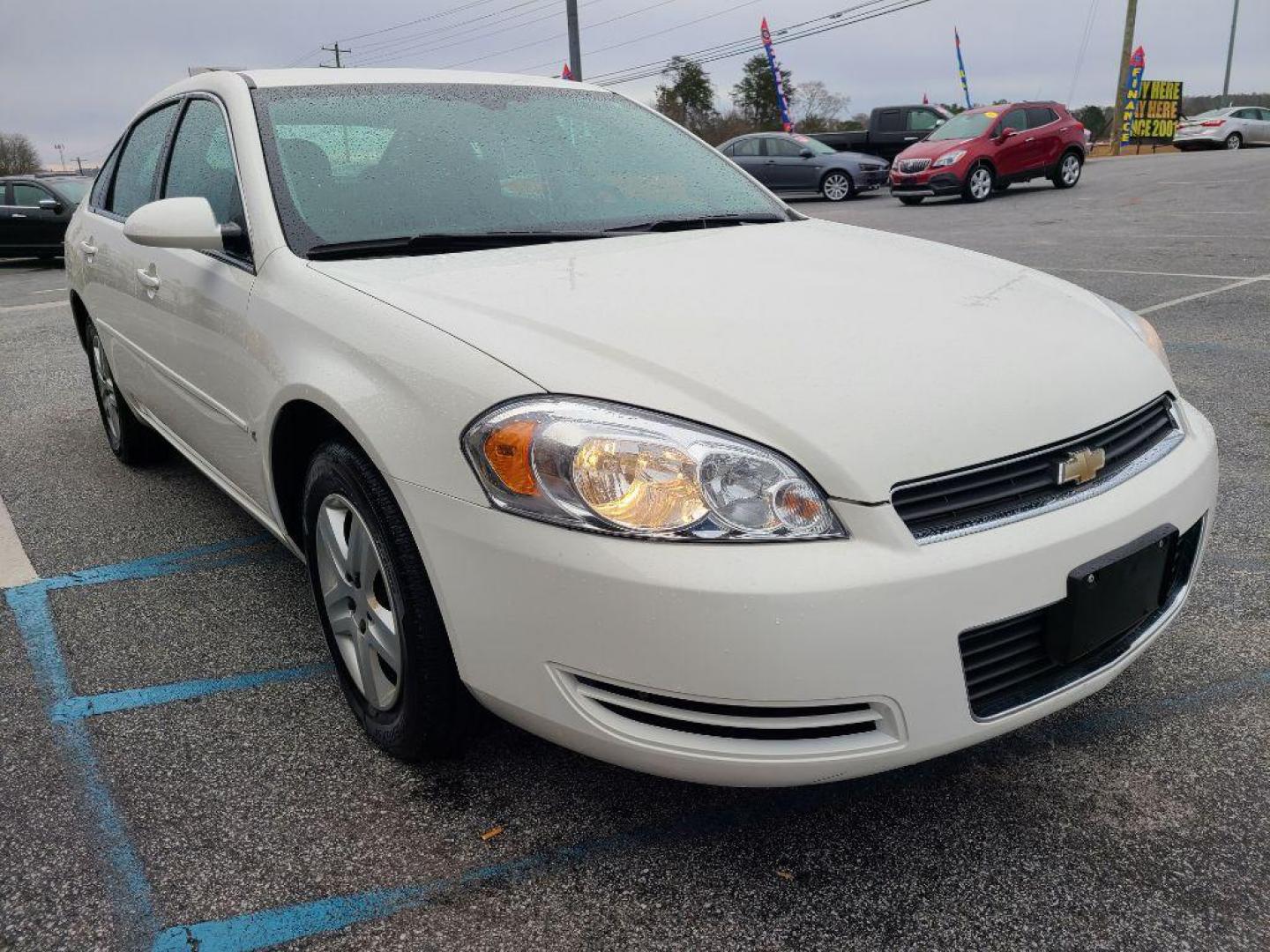 2008 WHITE CHEVROLET IMPALA LS (2G1WB58K689) with an 3.5L engine, Automatic transmission, located at 13640 E Wade Hampton Blvd, Greer, SC, 29651, (864) 848-4040, 34.950825, -82.197464 - Photo#3