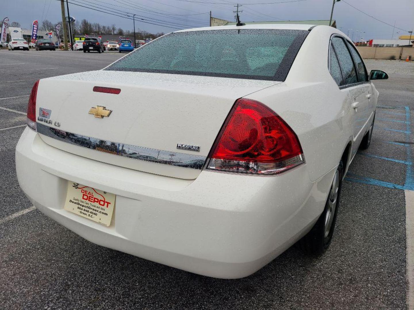 2008 WHITE CHEVROLET IMPALA LS (2G1WB58K689) with an 3.5L engine, Automatic transmission, located at 13640 E Wade Hampton Blvd, Greer, SC, 29651, (864) 848-4040, 34.950825, -82.197464 - Photo#6