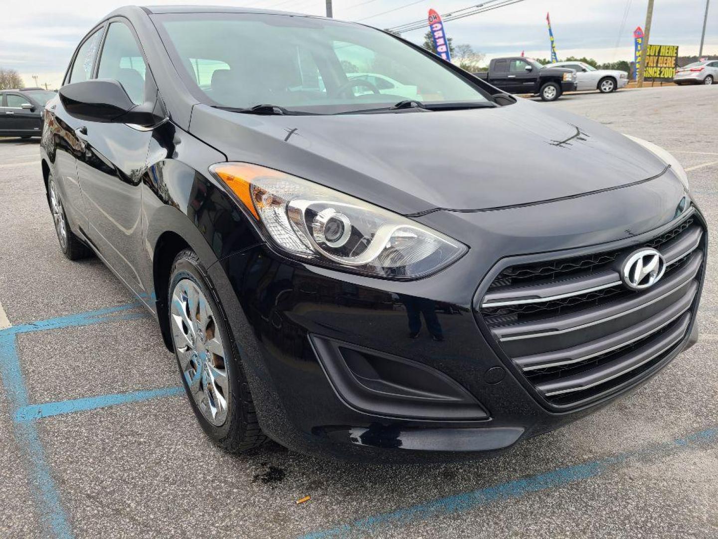 2016 BLACK HYUNDAI ELANTRA GT BASE (KMHD35LH2GU) with an 2.0L engine, 6-Speed Manual transmission, located at 13640 E Wade Hampton Blvd, Greer, SC, 29651, (864) 848-4040, 34.950825, -82.197464 - Photo#3