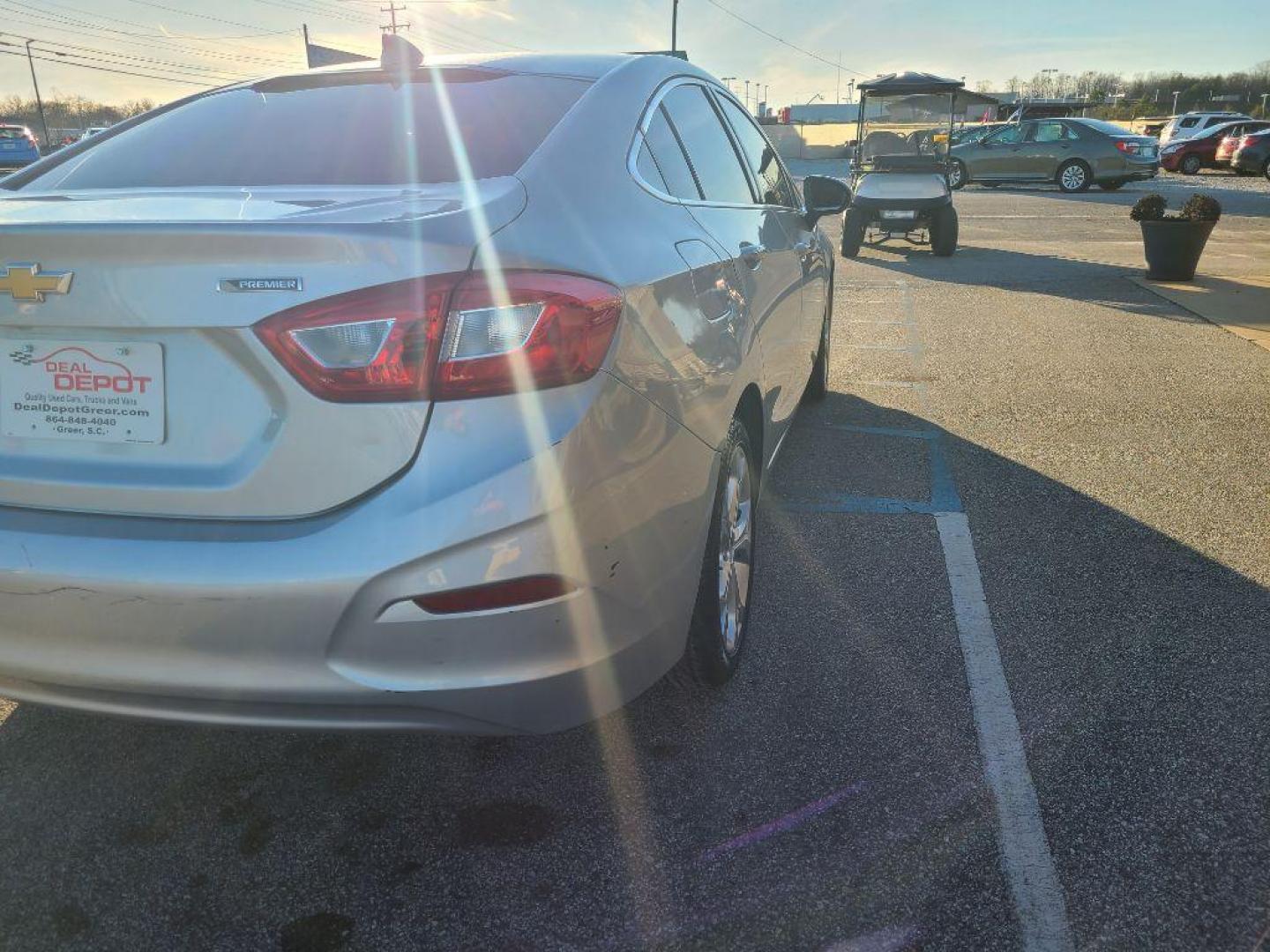 2017 SILVER CHEVROLET CRUZE PREMIER (1G1BF5SM5H7) with an 1.4L engine, Automatic transmission, located at 13640 E Wade Hampton Blvd, Greer, SC, 29651, (864) 848-4040, 34.950825, -82.197464 - Photo#6