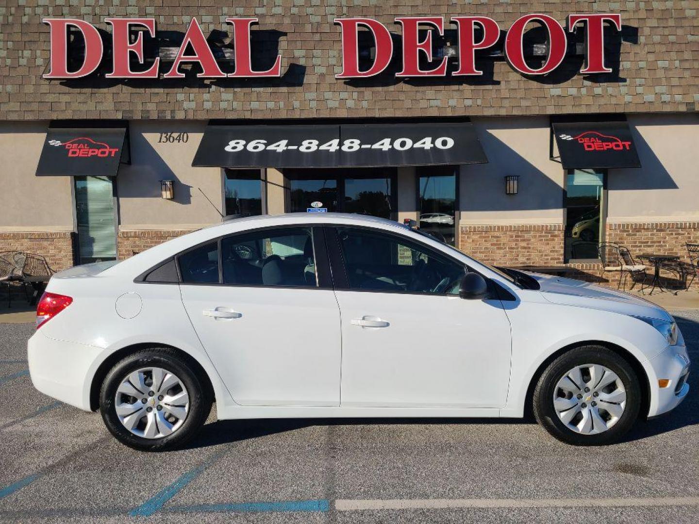 2015 WHITE CHEVROLET CRUZE LS AUTO (1G1PA5SG3F7) with an 1.8L engine, Automatic transmission, located at 13640 E Wade Hampton Blvd, Greer, SC, 29651, (864) 848-4040, 34.950825, -82.197464 - Photo#12