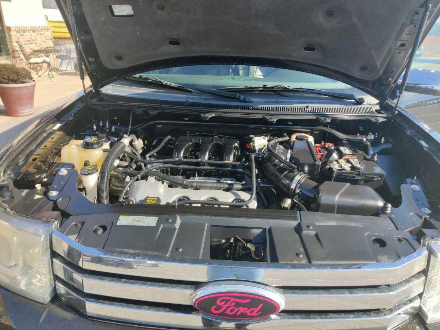 2011 BLACK FORD FLEX LIMITED (2FMGK5DC9BB) with an 3.5L engine, Automatic transmission, located at 13640 E Wade Hampton Blvd, Greer, SC, 29651, (864) 848-4040, 34.950825, -82.197464 - Photo#13