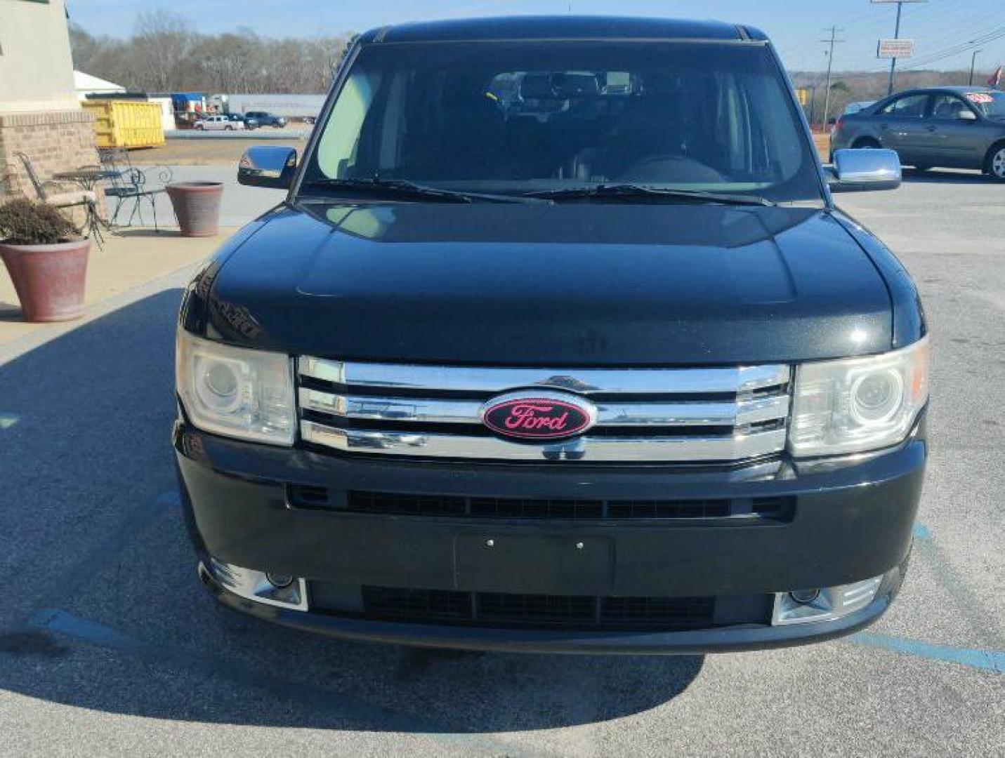 2011 BLACK FORD FLEX LIMITED (2FMGK5DC9BB) with an 3.5L engine, Automatic transmission, located at 13640 E Wade Hampton Blvd, Greer, SC, 29651, (864) 848-4040, 34.950825, -82.197464 - Photo#2