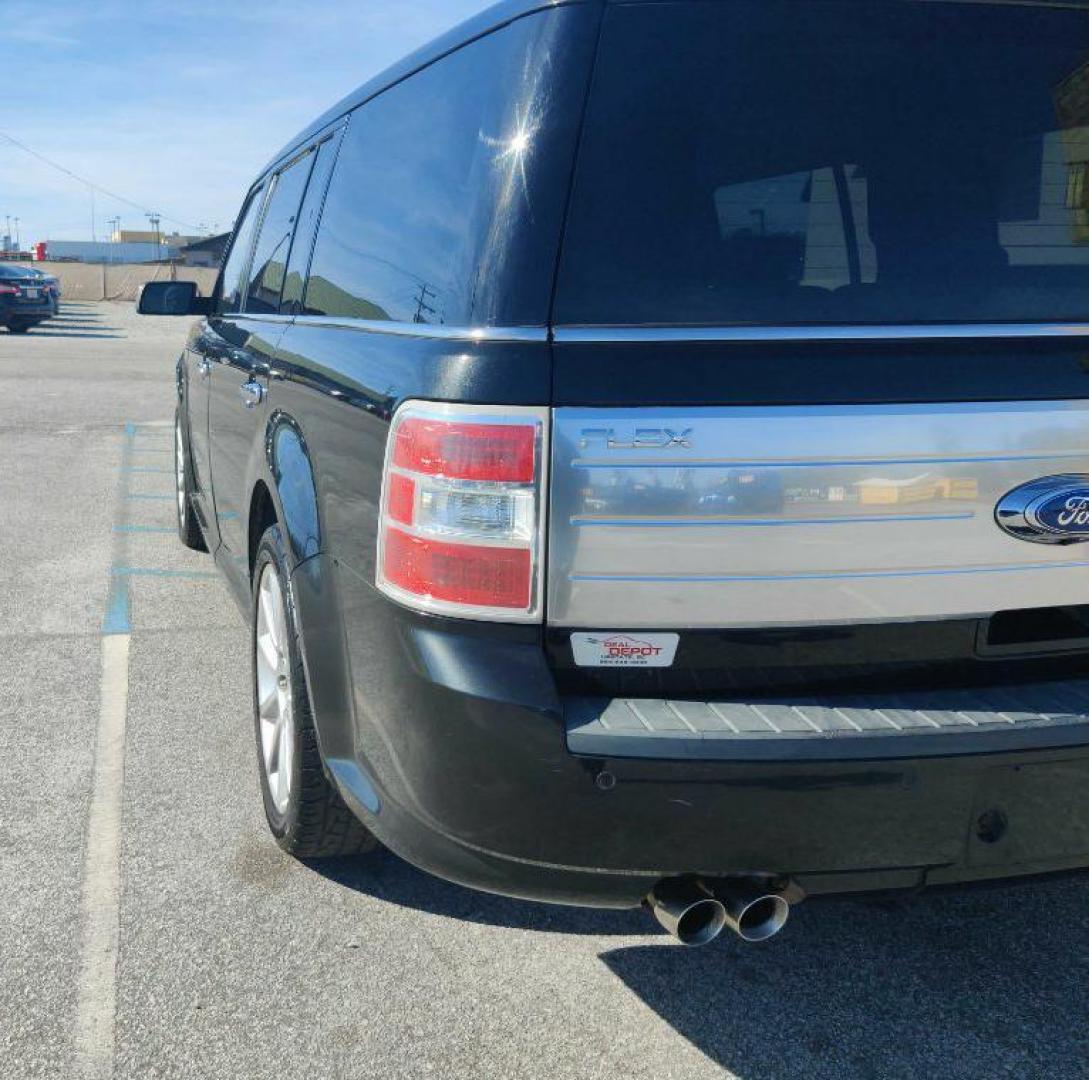 2011 BLACK FORD FLEX LIMITED (2FMGK5DC9BB) with an 3.5L engine, Automatic transmission, located at 13640 E Wade Hampton Blvd, Greer, SC, 29651, (864) 848-4040, 34.950825, -82.197464 - Photo#4
